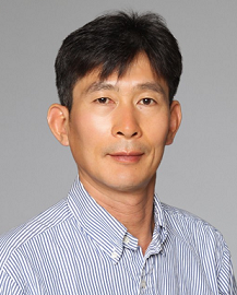Multi-electron quantum numbers of spin, orbital, and complete momenta of f-shell