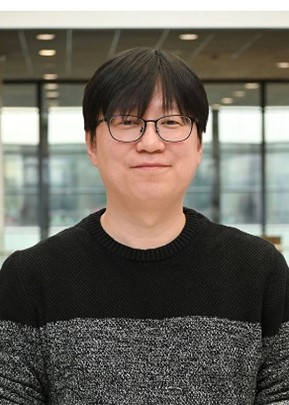 SIngle molecule protein sequencing: How physics can help biology?
